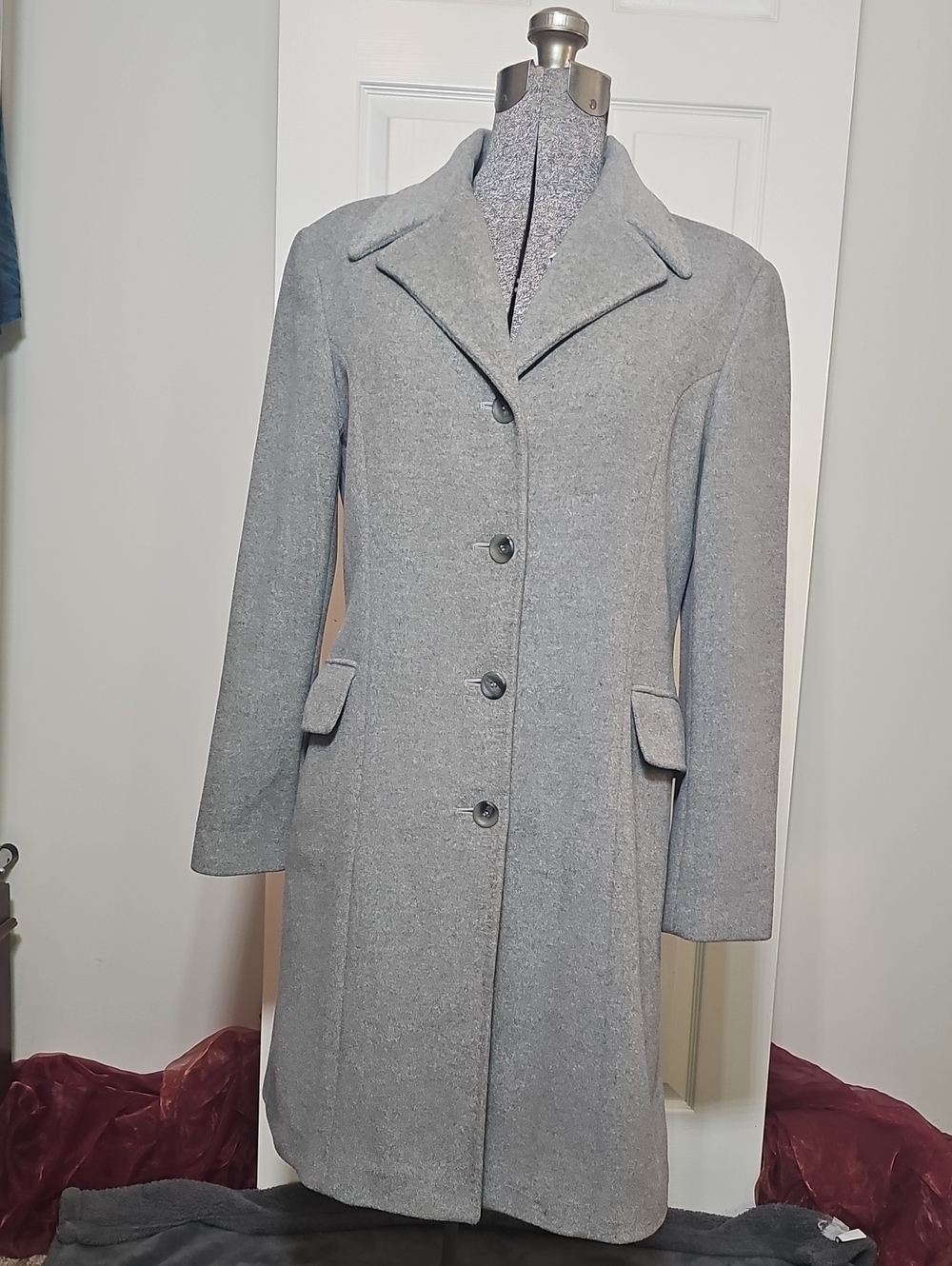 Calvin Klein Gray 65 Angora 35 Wool Blend Button Front Long Dress Coat Size 6 - Picture 2 of 9